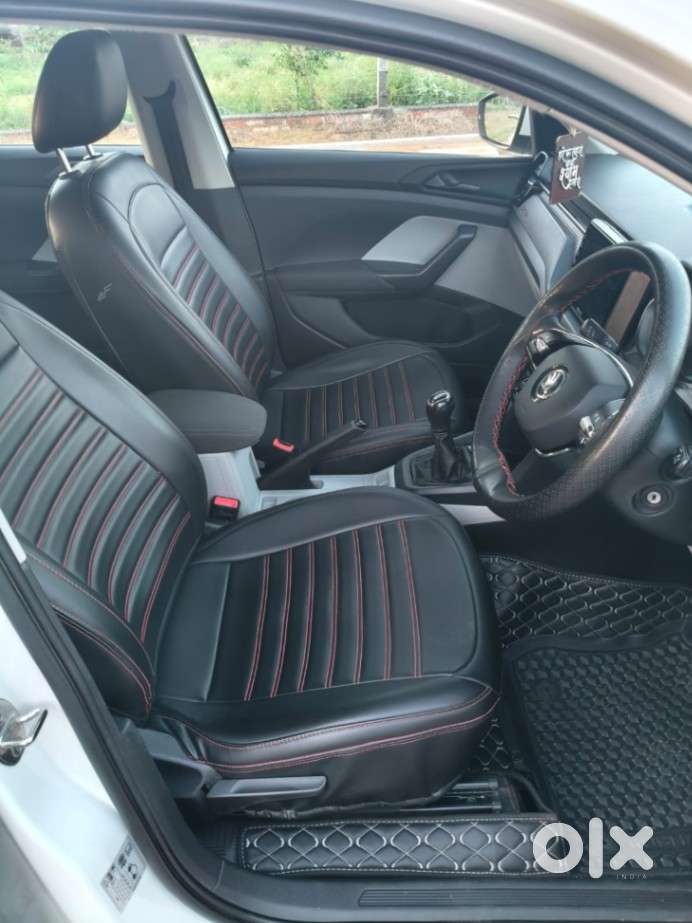 Skoda Kushaq 1.0 Tsi Active, 2021, Petrol
