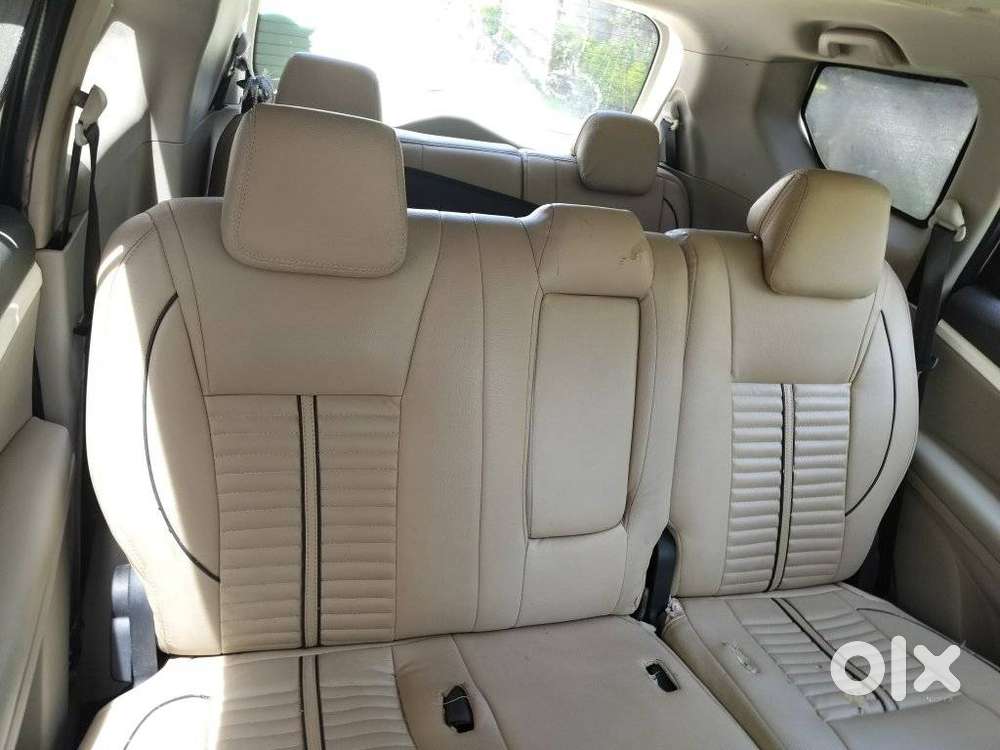 Mahindra Marazzo M6, 2019, Diesel