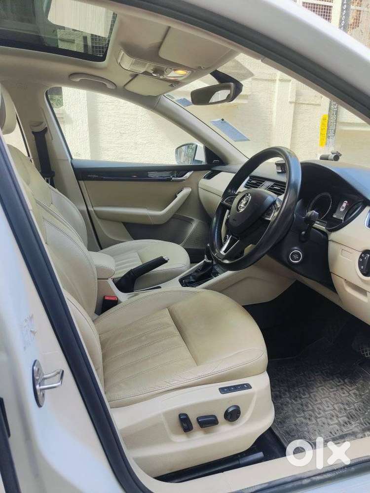 Skoda Octavia 2.0 L K Tsi At, 2018, Petrol