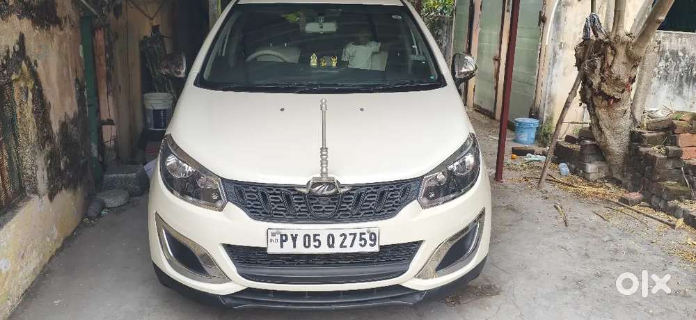 Mahindra Marazzo 2023