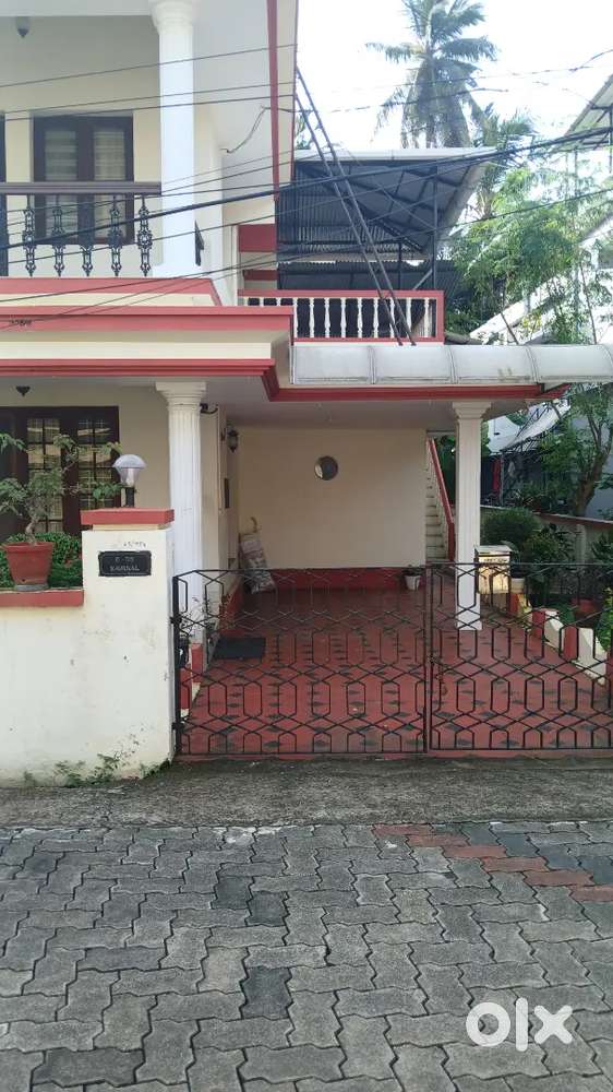 3BHK in Kadavanthra