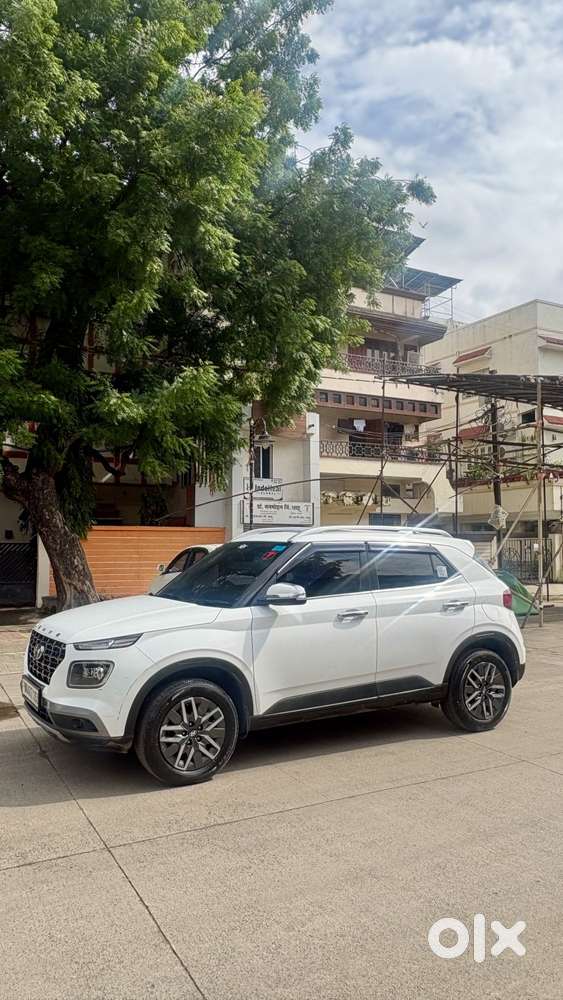 Hyundai Venue [ ] 1.0 Sx (o) Turbo Imt, 2022, Petrol