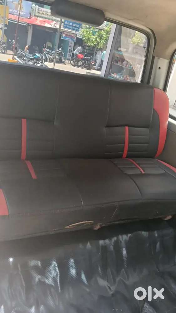 Maruti Suzuki Eeco 5 Str Petrol 2010