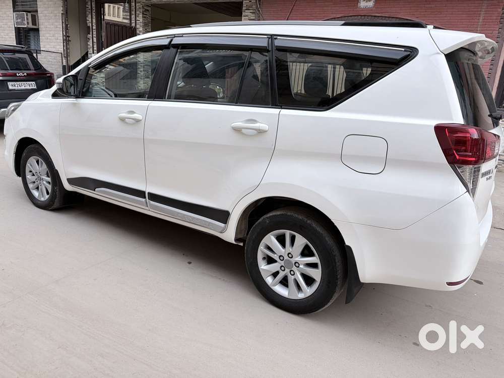 Toyota Innova Crysta 2.8 Gx At, 2018, Diesel