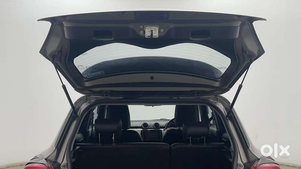 Maruti Suzuki Swift Zxi Plus, 2022, Petrol