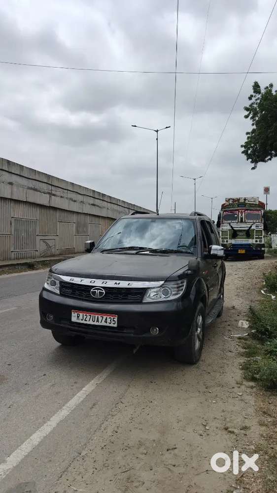 Tata Safari Storme 2.2 2015 Car