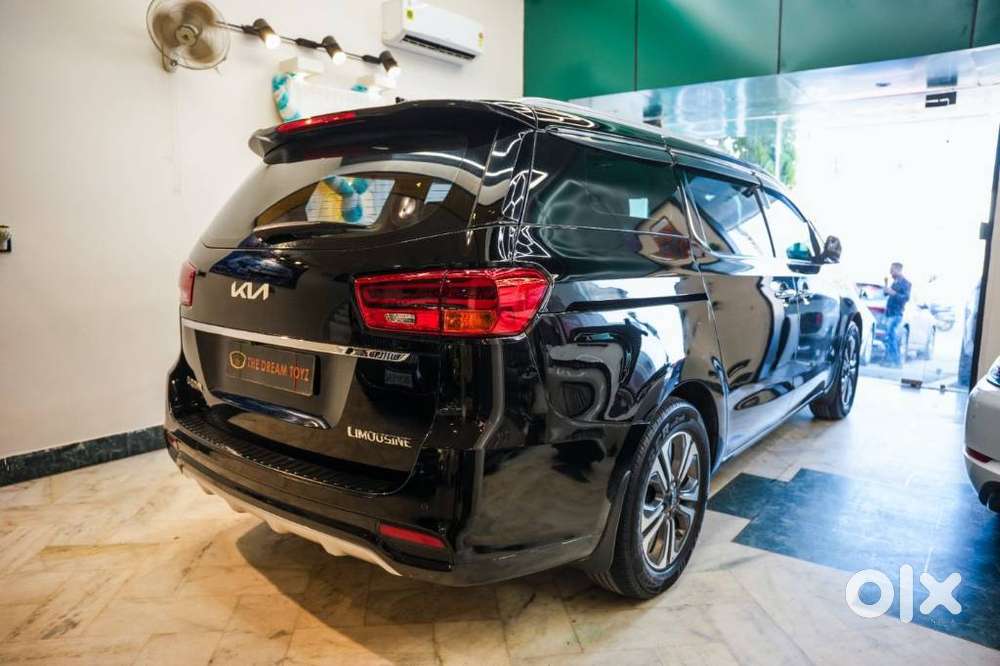 Kia Carnival Limousine, 2021, Diesel