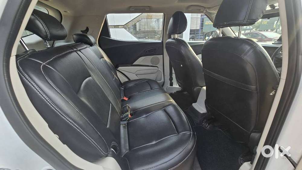 Mahindra Xuv300 W6 Diesel, 2023, Diesel