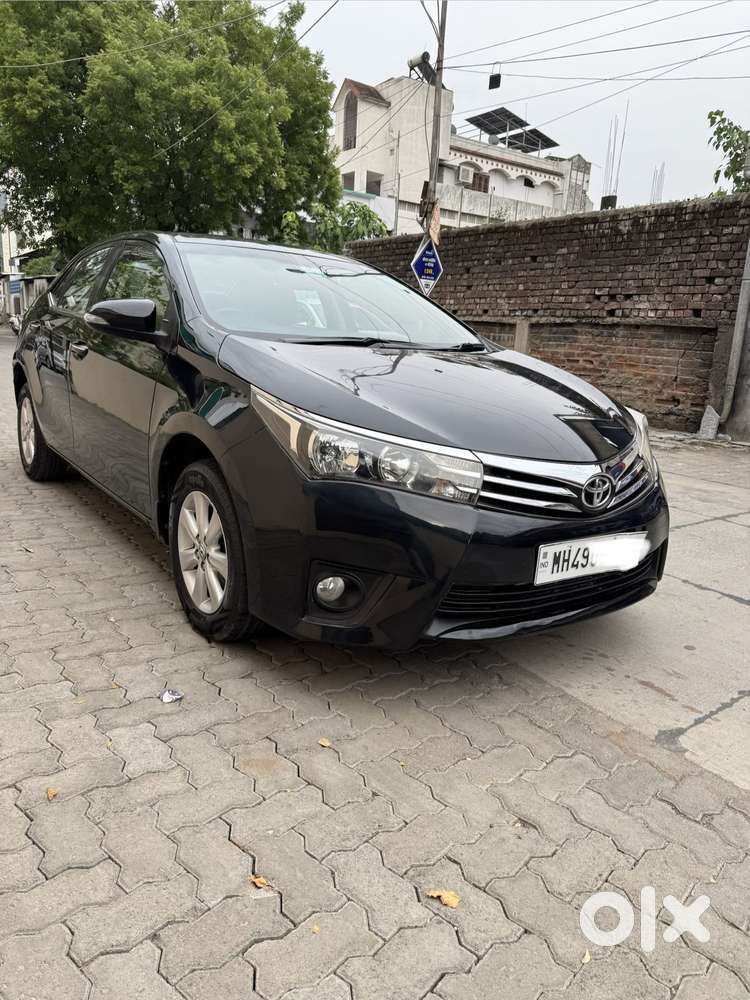 Toyota Corolla Altis G, 2015, Petrol
