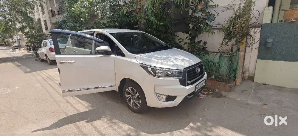 Toyota Innova 2024 Diesel 40000 Km Driven