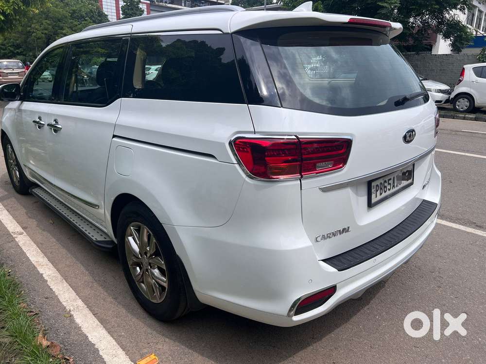 Kia Carnival Limousine Plus 7 Str, 2020, Diesel