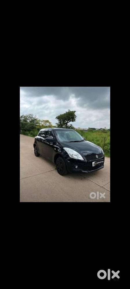 Maruti Suzuki Swift Vxi + Manual, 2016, Petrol