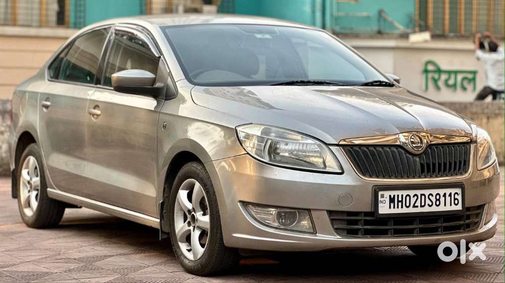Skoda Rapid 1.6 Mpi At Ambition Plus, 2014, Petrol