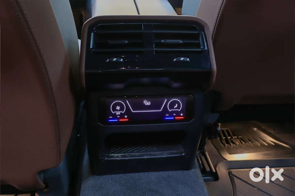 Bmw 5 Series, 2025, Petrol