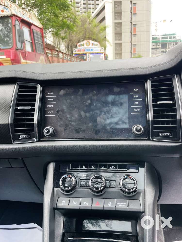 Skoda Kodiaq 2.0 Sportline Tsi Dsg, 2023, Petrol