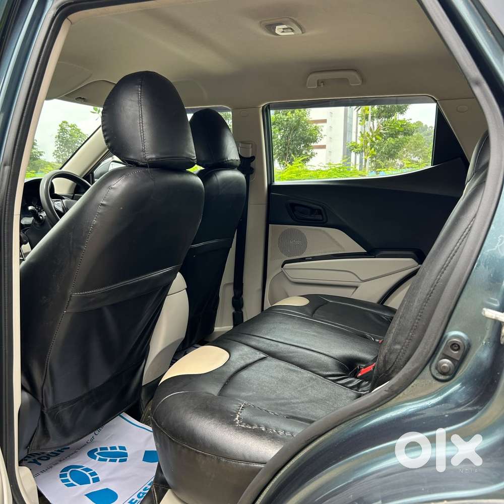 Mahindra Xuv300 W4 Diesel, 2023, Diesel