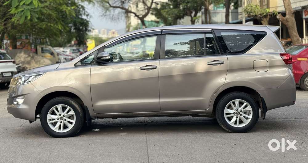 Toyota Innova Crysta 2.8 Gx At, 2017, Diesel