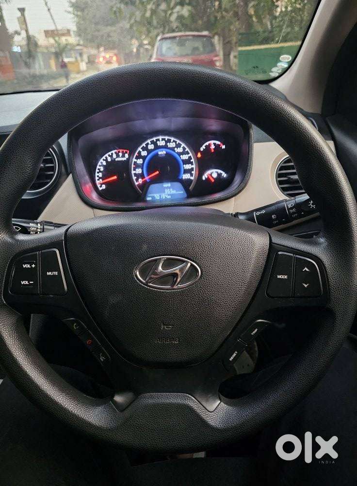 Hyundai Grand I10 Sportz 1.2 Kappa Vtvt, 2017, Petrol