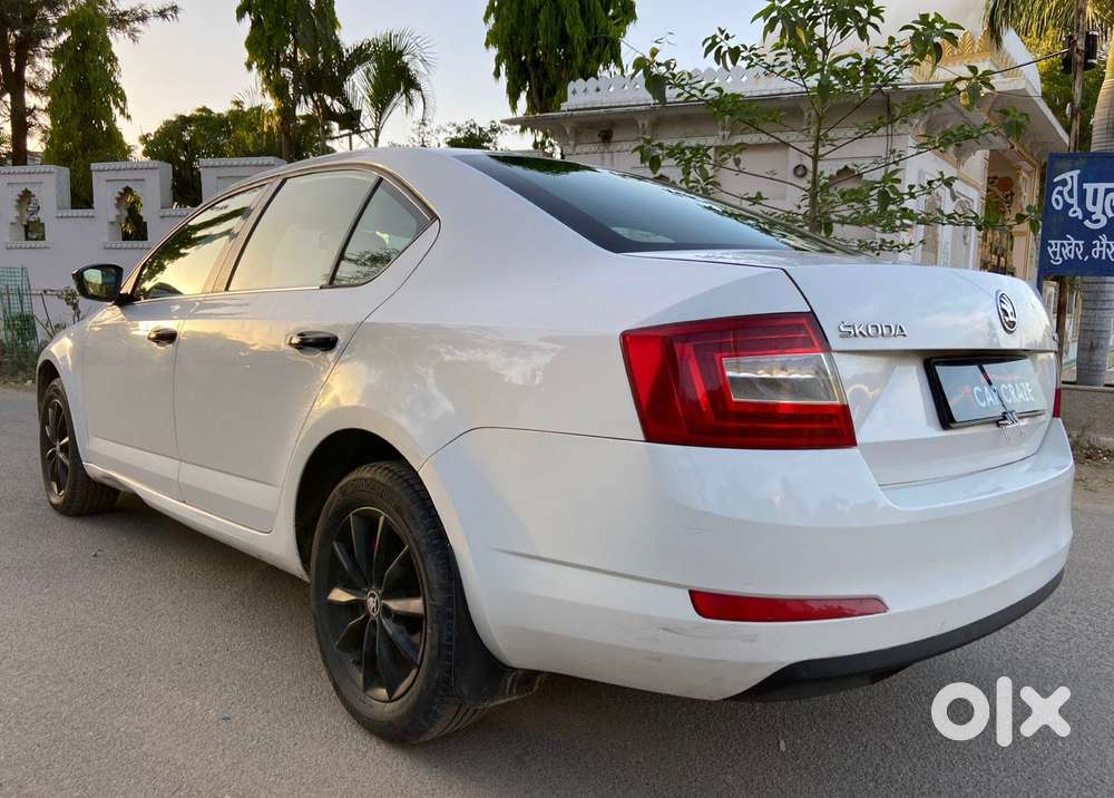 Skoda Octavia 2.0 Elegance Tdi Cr At, 2014, Diesel