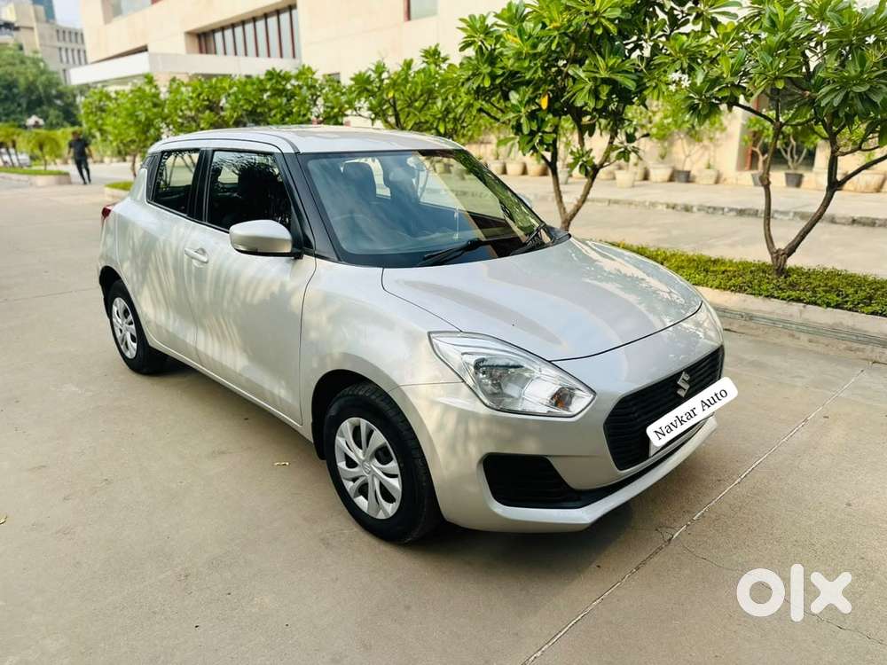 Maruti Suzuki Swift Vxi + Manual, 2018, Petrol