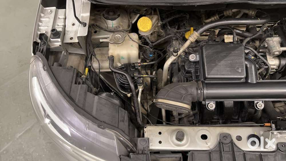 Renault Triber Rxl, 2024, Petrol