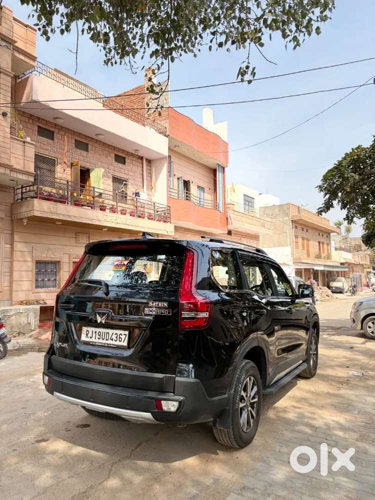 Mahindra Scorpio N Z2 Petrol Base To Top Modified