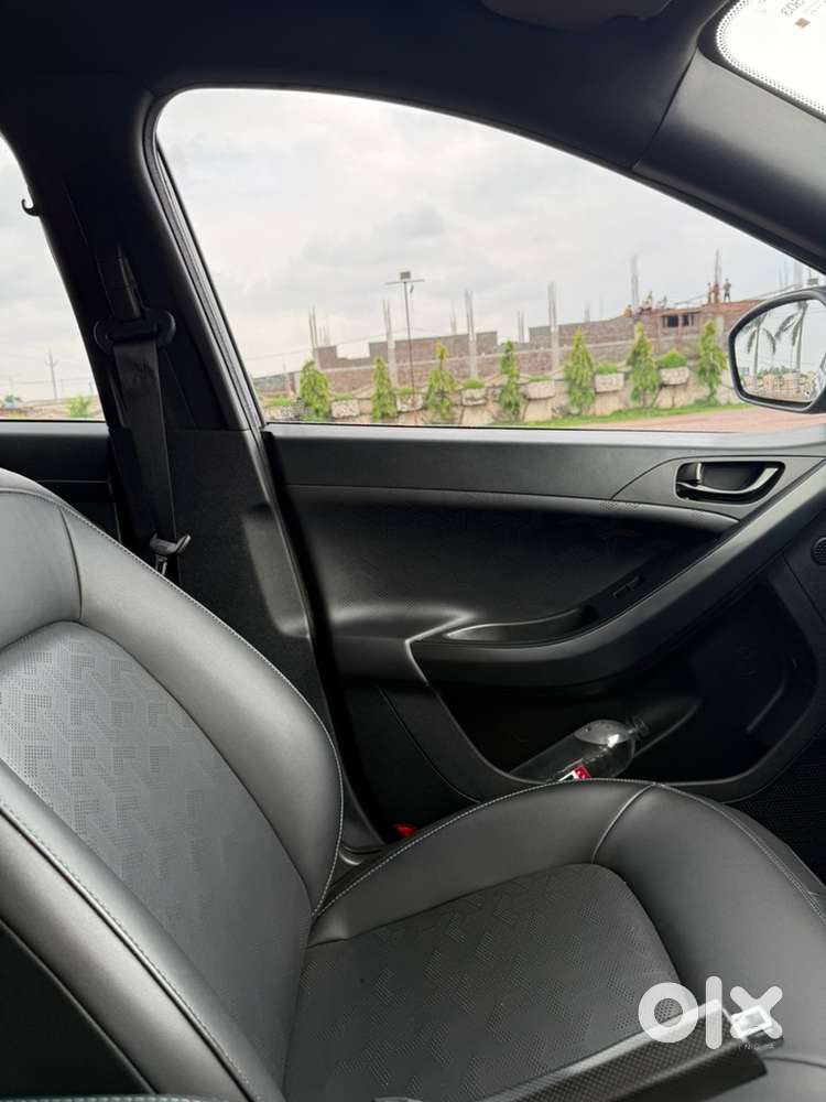 Tata Nexon Electronic Vehicle Xz+ 2022