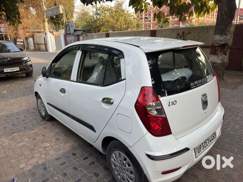 Hyundai I10 Magna(o) With Sun Roof, 2013, Petrol