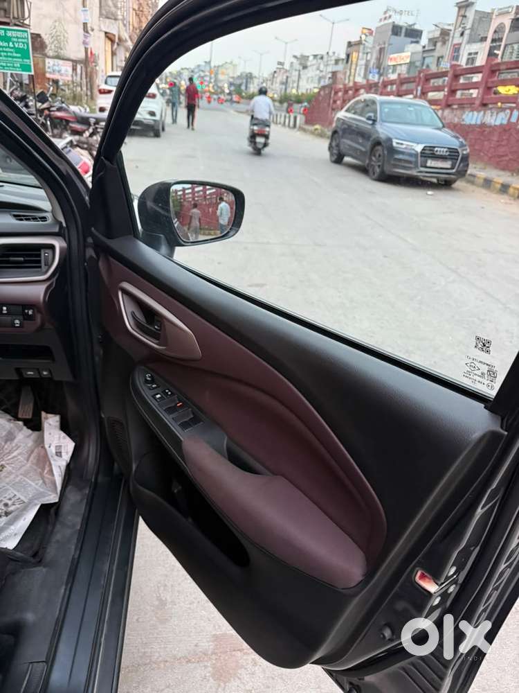 Maruti Suzuki Fronx Delta Plus 1.2l Ags, 2025, Petrol