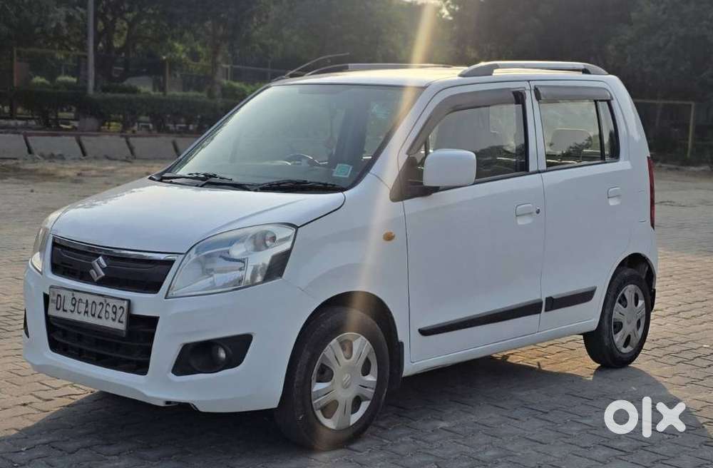 Maruti Suzuki Wagon R Vxi Amt1.2, 2018, Petrol