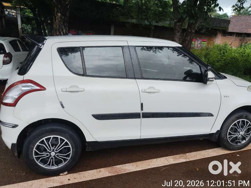 Maruti Suzuki Swift Vxi 2016