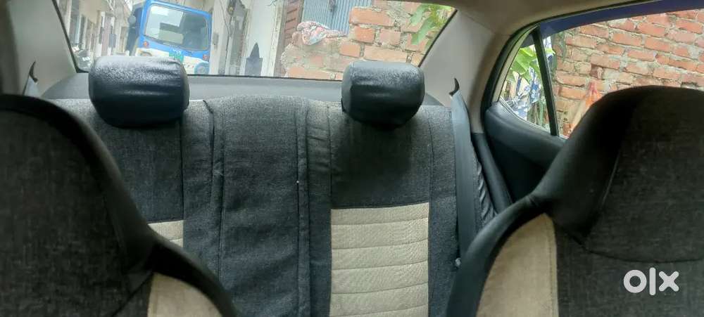 Hyundai Xcent 2014 5-speed Manual Base