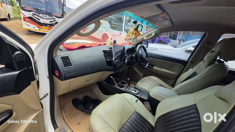 Toyota Fortuner Automatic 2016 Diesel 175000 Km Driven