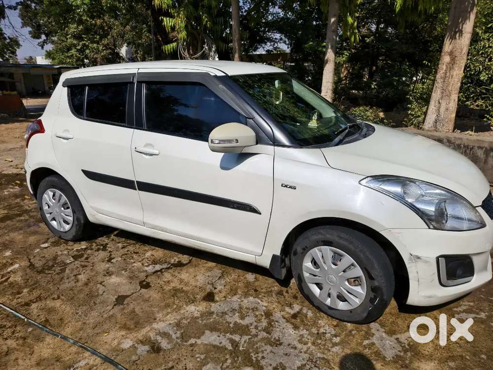 Maruti Suzuki Swift 2013 Diesel 118000 Km Driven