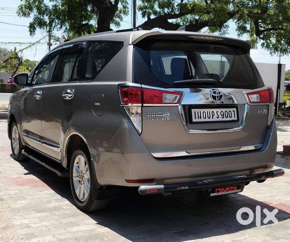 Toyota Innova Crysta 2.4 V 8 Str, 2018, Diesel