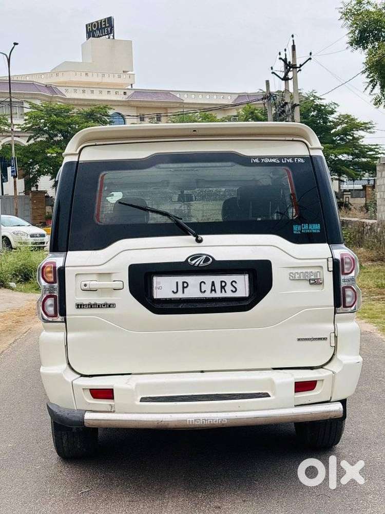 Mahindra Scorpio S6 Plus, 2017, Diesel
