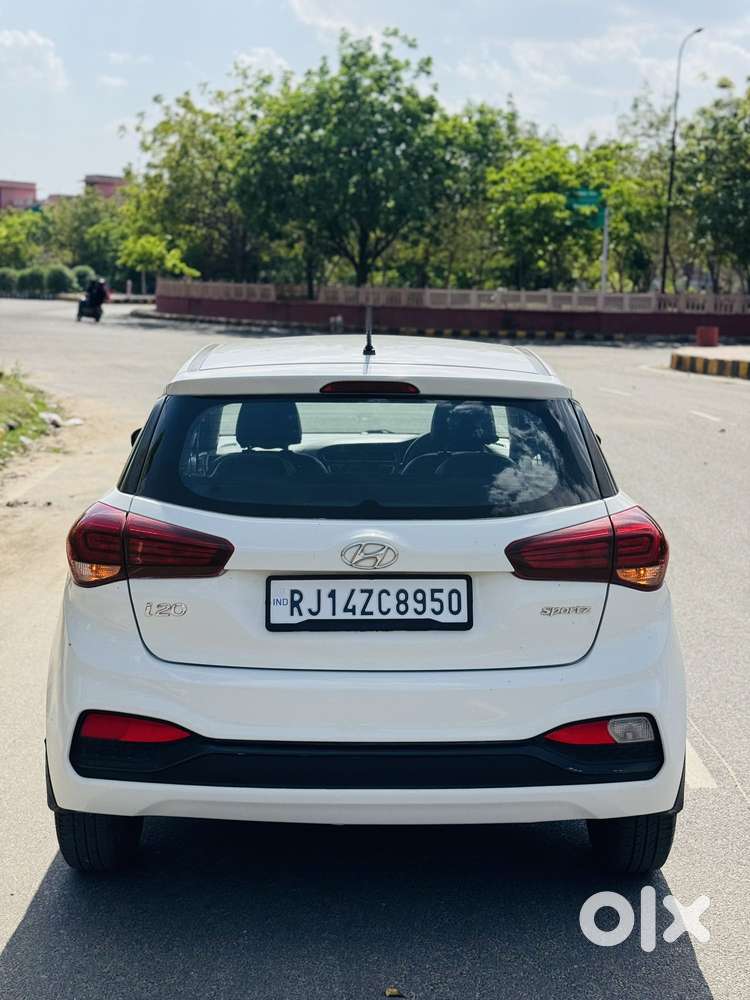 Hyundai I20 Sportz 1.2 Mt, 2018, Petrol