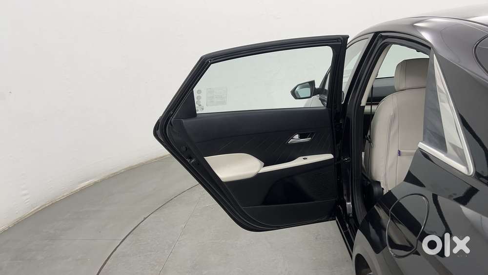 Hyundai Verna 1.5 Sx Petrol Mt, 2024, Petrol