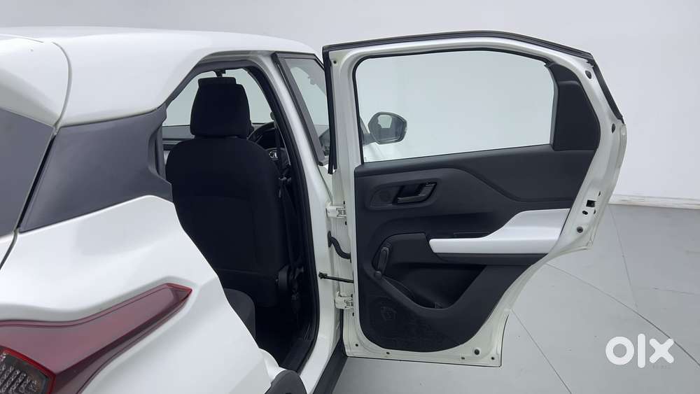 Tata Punch Pure, 2023, Petrol