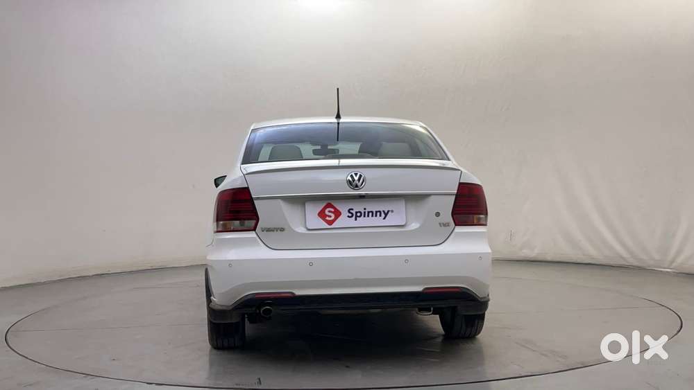 Volkswagen Vento 1.6 Highline, 2021, Petrol
