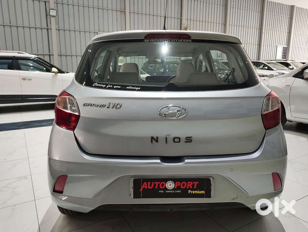 Hyundai Grand i10 Nios AMT Sportz, 2020, Petrol