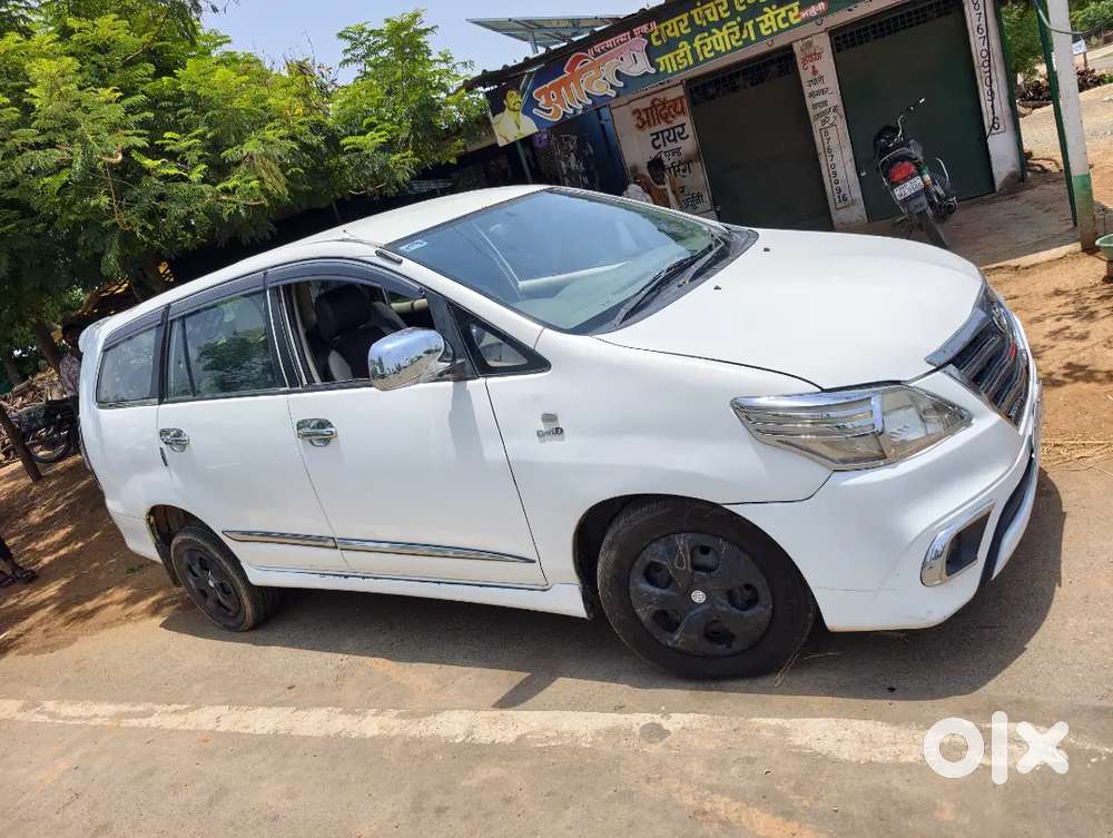 Toyota Innova Hycross 2010 Diesel