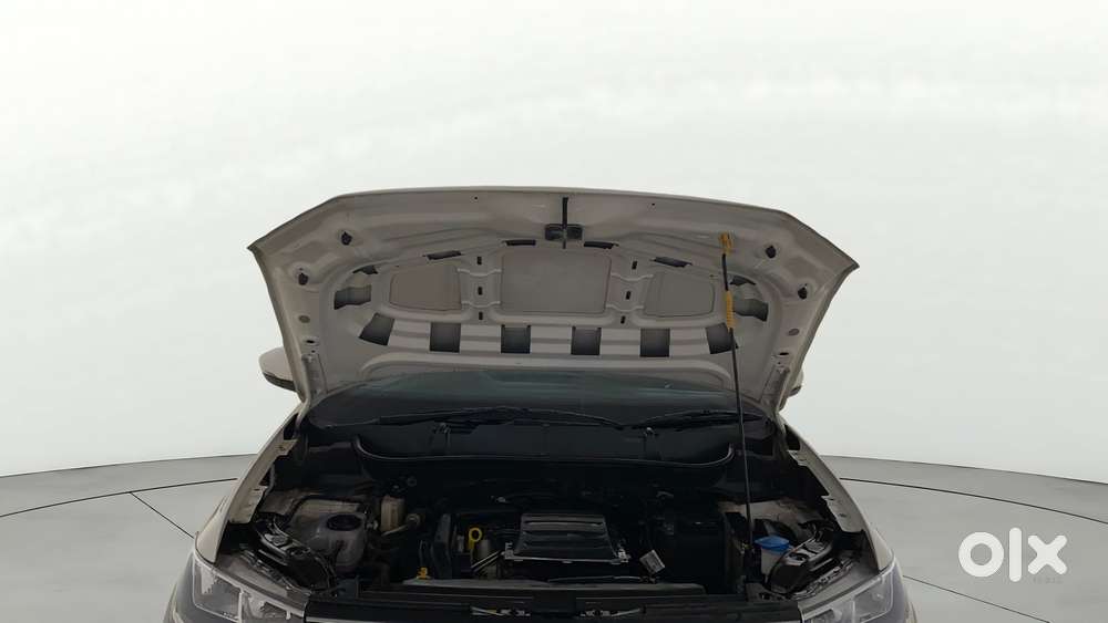 Volkswagen Taigun 1.0 Tsi Highline At, 2025, Petrol