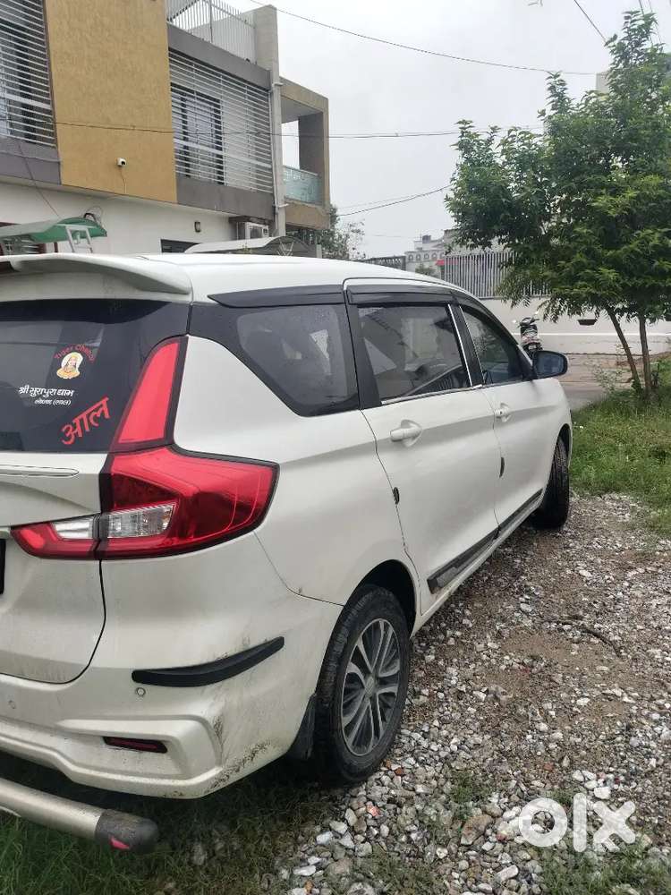 Maruti Ertiga Vxi 2024