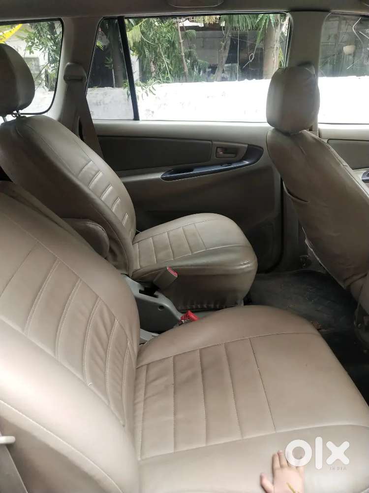 Toyota Innova 2.5 2012