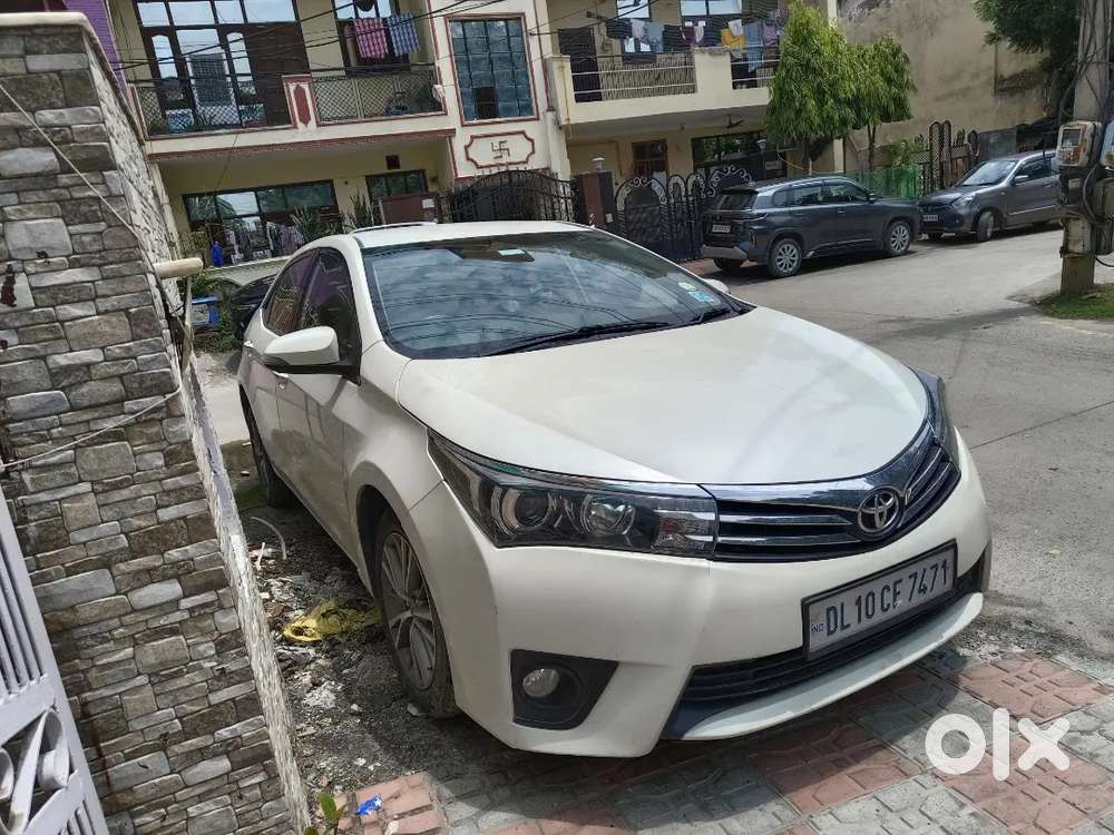 Toyota Corolla Altis 2014 Petrol