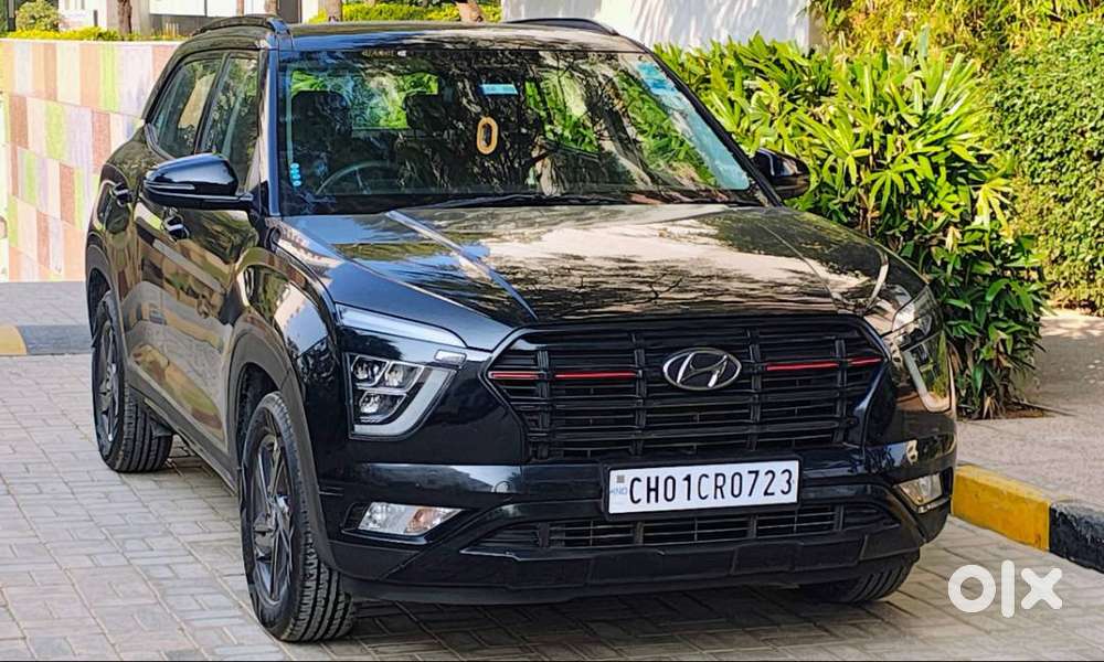 Black Creta Knight Edition With Panaromic Sunroof Excellent Condition