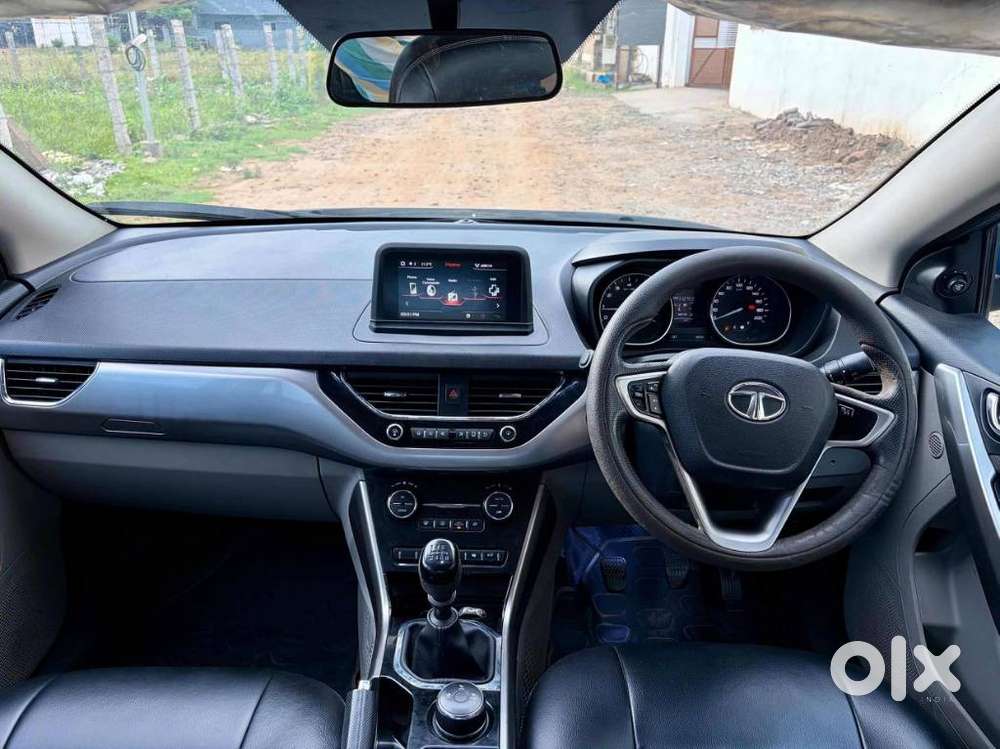 Tata Nexon 1.2 Revotron Xz Plus, 2017, Petrol