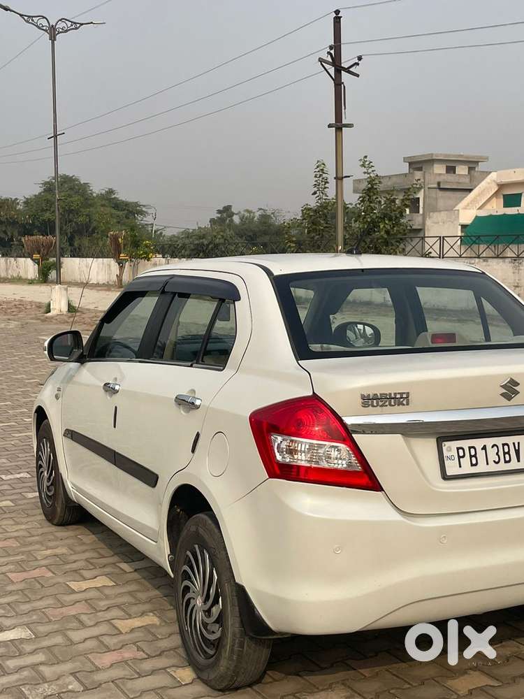 Maruti Suzuki Swift Dzire 2016 Diesel 70000 Km Driven