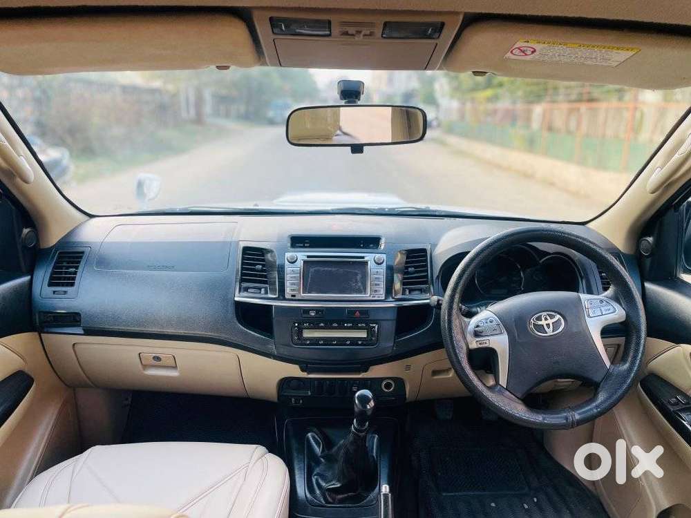 Toyota Fortuner 2.7 2wd At, 2015, Diesel